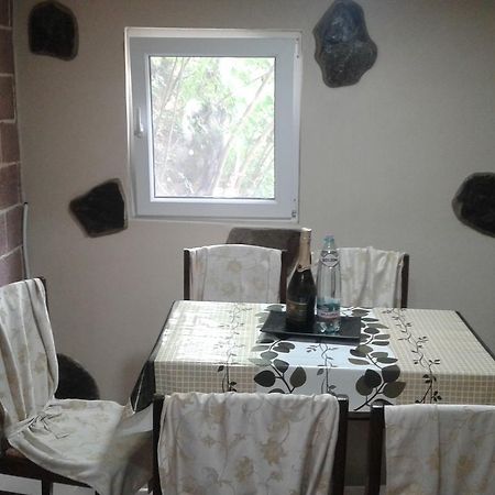 קאחתי Guest House Nima מראה חיצוני תמונה